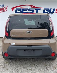 2015 Kia Soul + - Photo 7 - Terre Haute, IN 47807