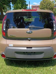 2015 Kia Soul + - Photo 4 - Terre Haute, IN 47807