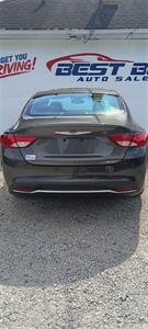 2015 Chrysler 200 Limited - Photo 8 - Terre Haute, IN 47807