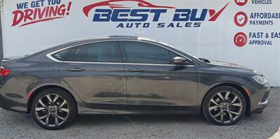 2015 Chrysler 200 Limited - Photo 2 - Terre Haute, IN 47807