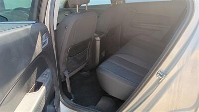 2015 Chevrolet Equinox LT - Photo 4 - Terre Haute, IN 47807