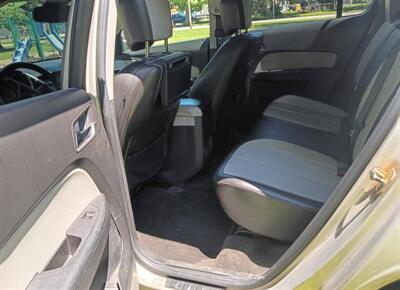 2011 Chevrolet Equinox LTZ   - Photo 8 - Terre Haute, IN 47807