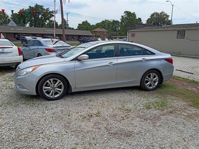 2012 Hyundai SONATA SE - Photo 1 - Terre Haute, IN 47807