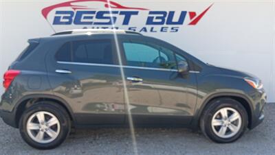2018 Chevrolet Trax LT - Photo 2 - Terre Haute, IN 47807