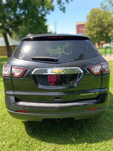 2013 Chevrolet Traverse LT   - Photo 3 - Terre Haute, IN 47807
