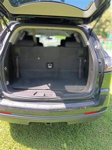 2013 Chevrolet Traverse LT   - Photo 10 - Terre Haute, IN 47807