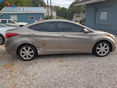 2013 Hyundai ELANTRA Limited - Photo 2 - Terre Haute, IN 47807
