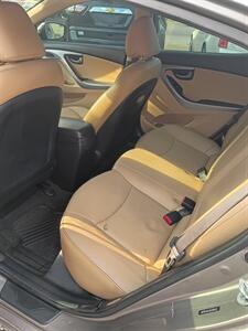 2013 Hyundai ELANTRA Limited - Photo 5 - Terre Haute, IN 47807
