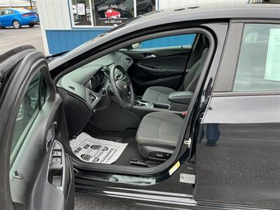 2018 Chevrolet Cruze LT Auto - Photo 8 - Terre Haute, IN 47804