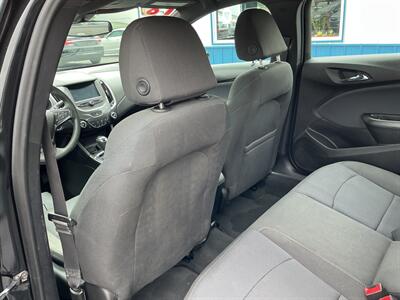 2018 Chevrolet Cruze LT Auto - Photo 12 - Terre Haute, IN 47804