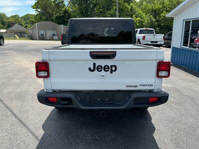 2020 Jeep Gladiator Sport S - Photo 4 - Terre Haute, IN 47804