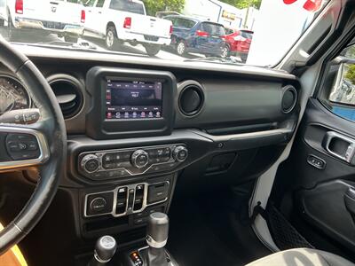 2020 Jeep Gladiator Sport S - Photo 21 - Terre Haute, IN 47804