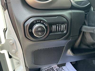2020 Jeep Gladiator Sport S - Photo 16 - Terre Haute, IN 47804