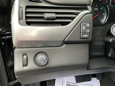 2018 Chevrolet Tahoe LT - Photo 19 - Terre Haute, IN 47804