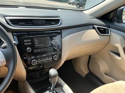 2016 Nissan Rogue S - Photo 21 - Terre Haute, IN 47804