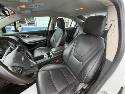 2015 Chevrolet Volt Premium   - Photo 18 - Terre Haute, IN 47804