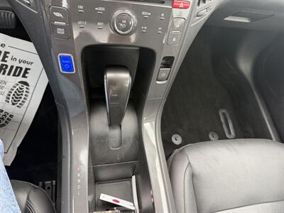 2015 Chevrolet Volt Premium   - Photo 28 - Terre Haute, IN 47804
