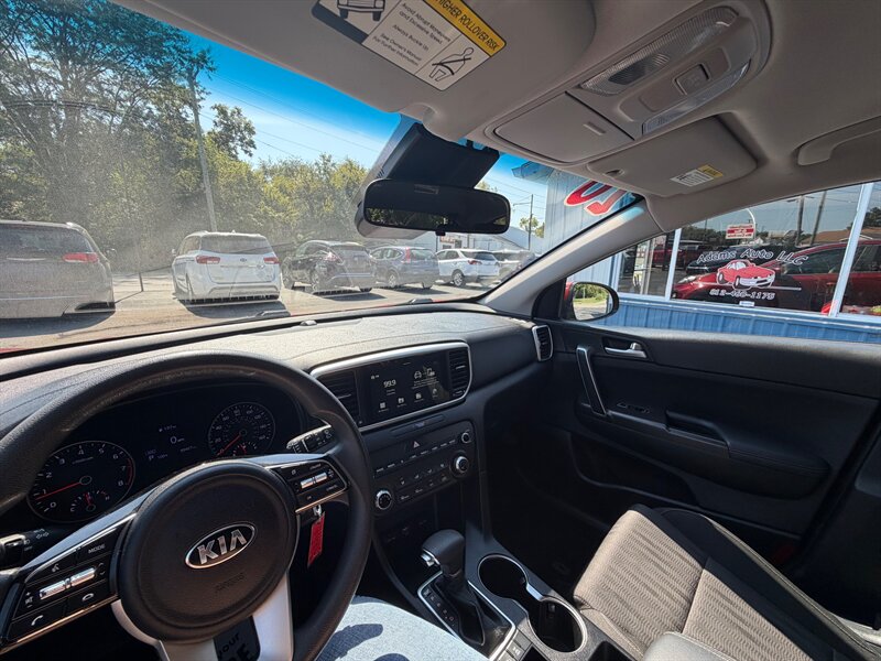 2020 Kia Sportage LX - Photo 23 - Terre Haute, IN 47804
