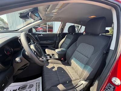 2020 Kia Sportage LX - Photo 24 - Terre Haute, IN 47804