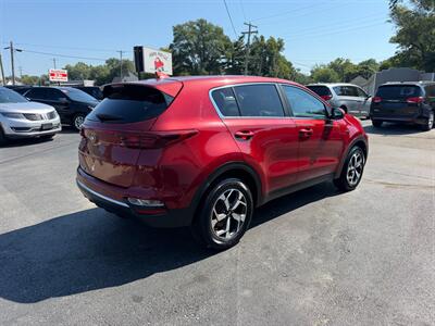 2020 Kia Sportage LX - Photo 7 - Terre Haute, IN 47804
