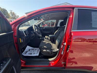 2020 Kia Sportage LX - Photo 10 - Terre Haute, IN 47804