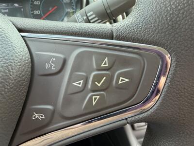 2017 Chevrolet Cruze LT Auto   - Photo 20 - Terre Haute, IN 47804