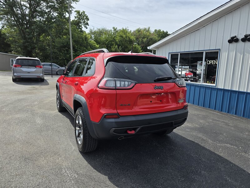 2019 Jeep Cherokee Trailhawk - Photo 6 - Terre Haute, IN 47804
