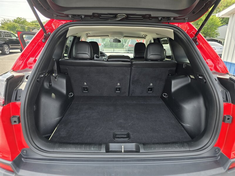 2019 Jeep Cherokee Trailhawk - Photo 20 - Terre Haute, IN 47804