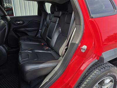 2019 Jeep Cherokee Trailhawk - Photo 19 - Terre Haute, IN 47804