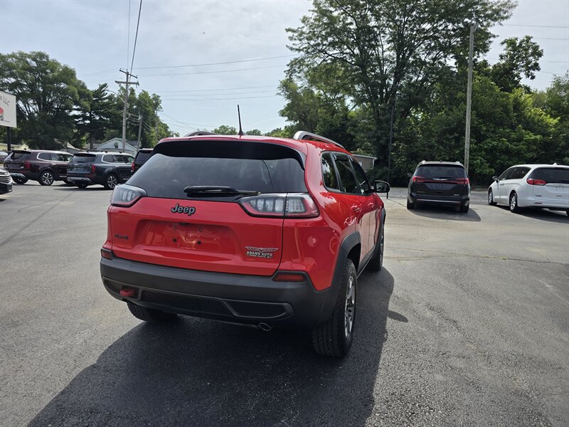 2019 Jeep Cherokee Trailhawk - Photo 8 - Terre Haute, IN 47804