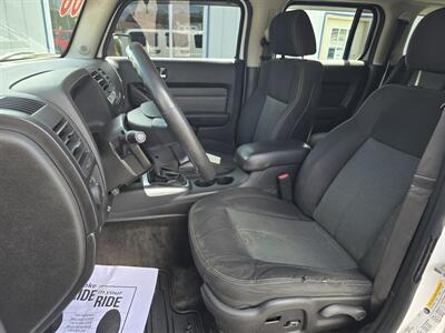 2009 Hummer H3   - Photo 13 - Terre Haute, IN 47804