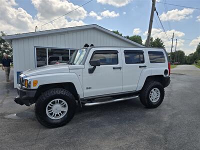 2009 Hummer H3   - Photo 3 - Terre Haute, IN 47804