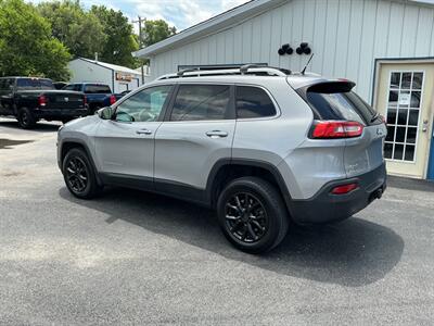 2014 Jeep Cherokee Latitude   - Photo 3 - Terre Haute, IN 47804