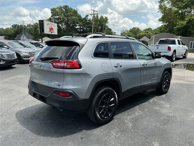 2014 Jeep Cherokee Latitude   - Photo 5 - Terre Haute, IN 47804