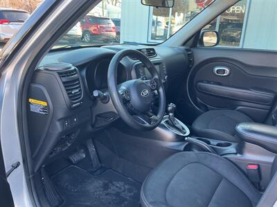 2018 Kia Soul +   - Photo 10 - Terre Haute, IN 47804