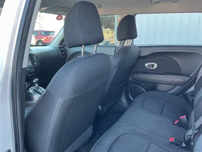 2018 Kia Soul +   - Photo 13 - Terre Haute, IN 47804