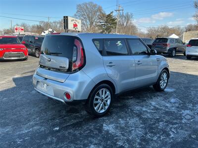 2018 Kia Soul +   - Photo 6 - Terre Haute, IN 47804