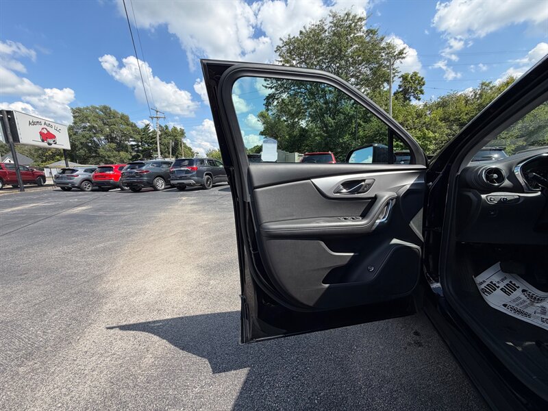 2024 Chevrolet Blazer LT - Photo 18 - Terre Haute, IN 47804