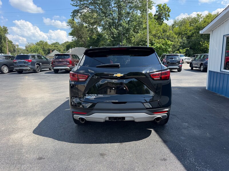 2024 Chevrolet Blazer LT - Photo 4 - Terre Haute, IN 47804