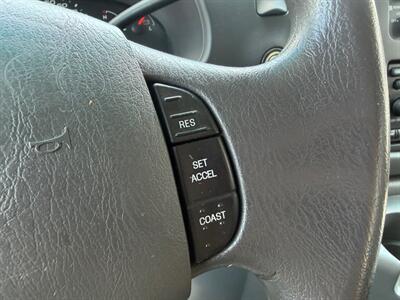 2006 Ford E-Series Van 350 XL CLUB WAGON - Photo 23 - Terre Haute, IN 47804