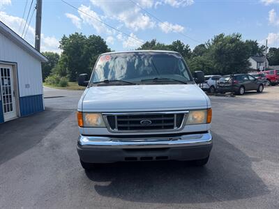 2006 Ford E-Series Van 350 XL CLUB WAGON - Photo 7 - Terre Haute, IN 47804