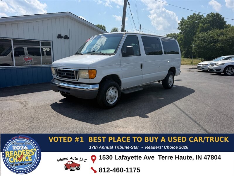 2006 Ford E-Series Van 350 XL CLUB WAGON   - Photo 1 - Terre Haute, IN 47804