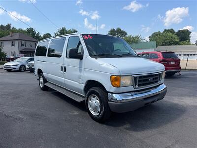 2006 Ford E-Series Van 350 XL CLUB WAGON - Photo 6 - Terre Haute, IN 47804