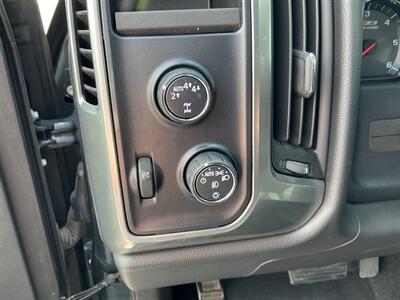 2017 Chevrolet Silverado 1500 LT Z71 - Photo 16 - Terre Haute, IN 47804