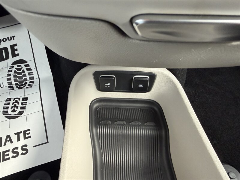 2018 Chrysler Pacifica Touring L - Photo 33 - Terre Haute, IN 47804