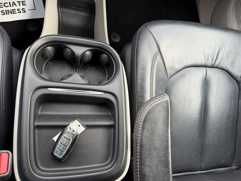 2018 Chrysler Pacifica Touring L - Photo 34 - Terre Haute, IN 47804