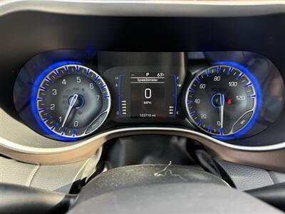 2018 Chrysler Pacifica Touring L - Photo 27 - Terre Haute, IN 47804