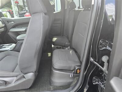 2017 Chevrolet Colorado LT   - Photo 14 - Terre Haute, IN 47804
