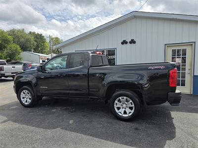 2017 Chevrolet Colorado LT   - Photo 4 - Terre Haute, IN 47804