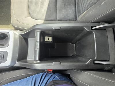 2017 Chevrolet Colorado LT   - Photo 24 - Terre Haute, IN 47804